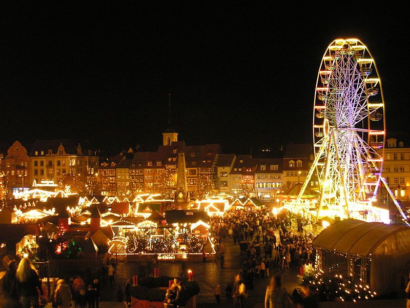 File:Weihnachtsmarkt Erfurt 2009.JPG