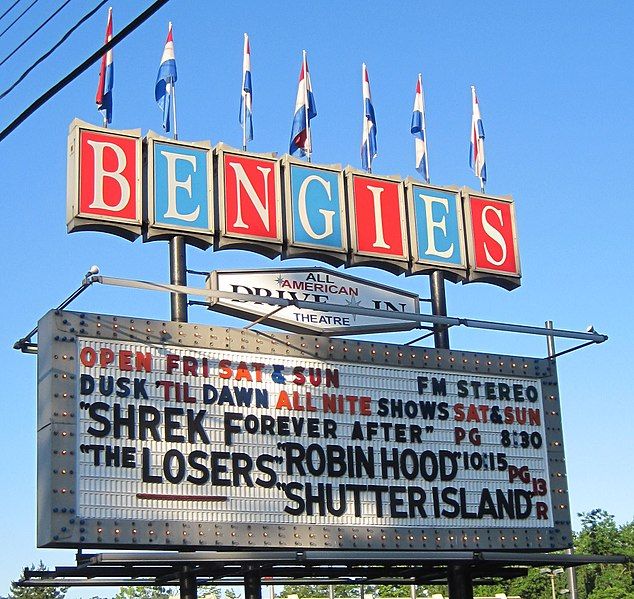 File:Bengie's Drive-In.jpg