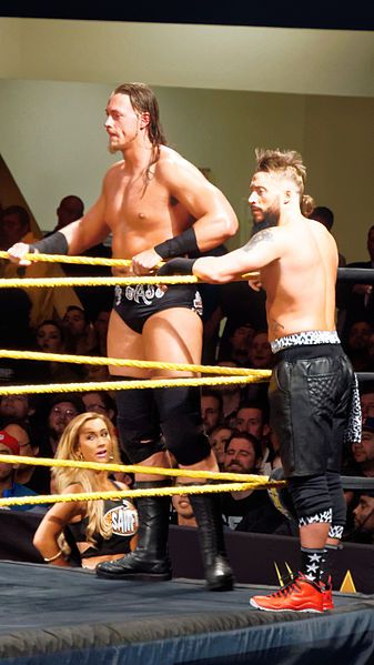 File:Enzo Cass Carmella.jpg