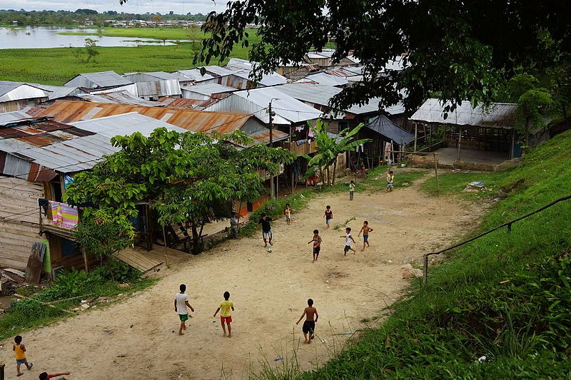 File:Iquitos-Itaya-Futbol.JPG