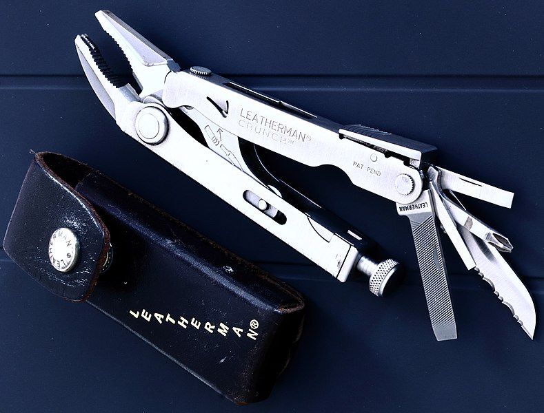 File:Leatherman Crunch.jpg