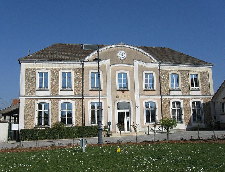 File:Mareuil-lès-Meaux mairie.jpg