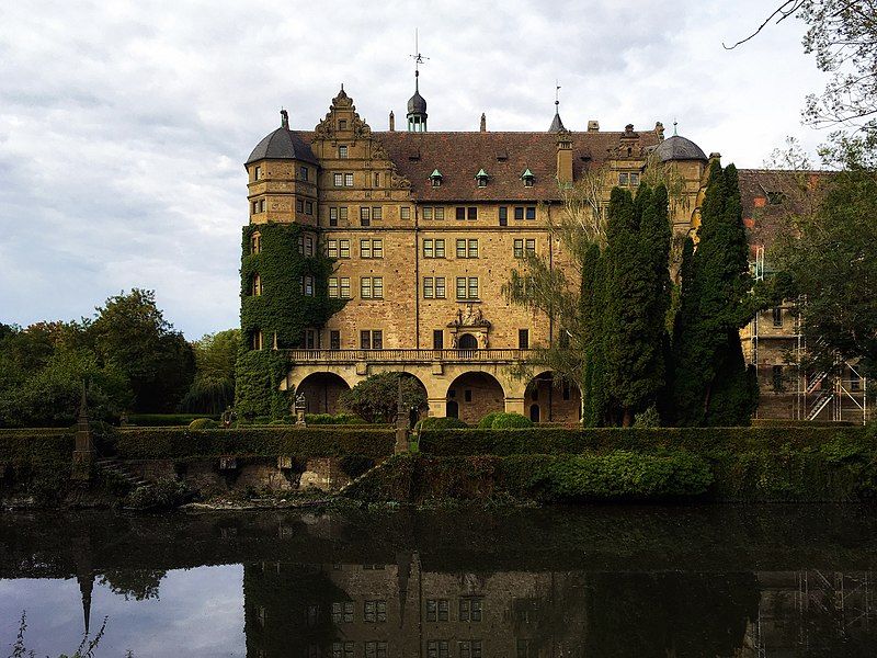 File:Neuenstein Castle.jpg