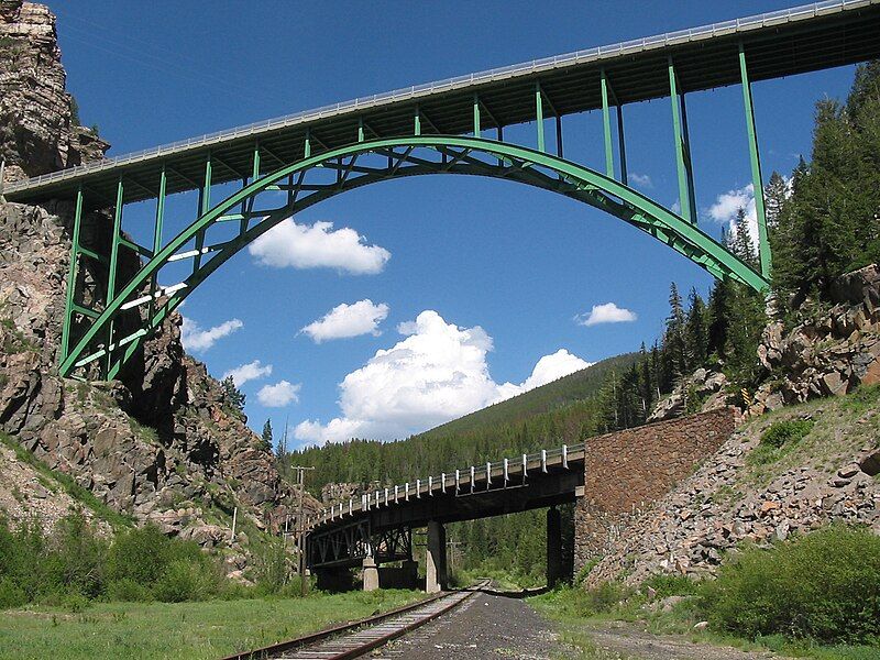 File:Redcliff bridge 2006.jpg