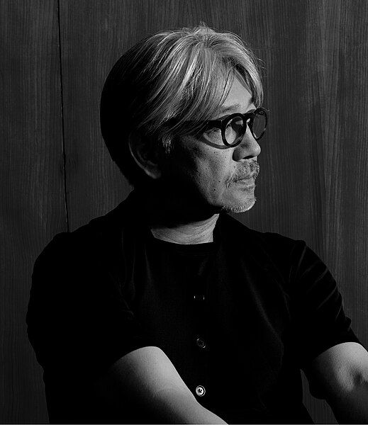 File:Ryuichi Sakamoto side.jpg