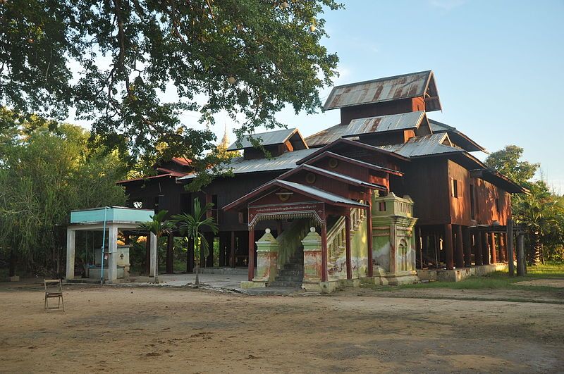 File:Temple PhaLanGon.JPG