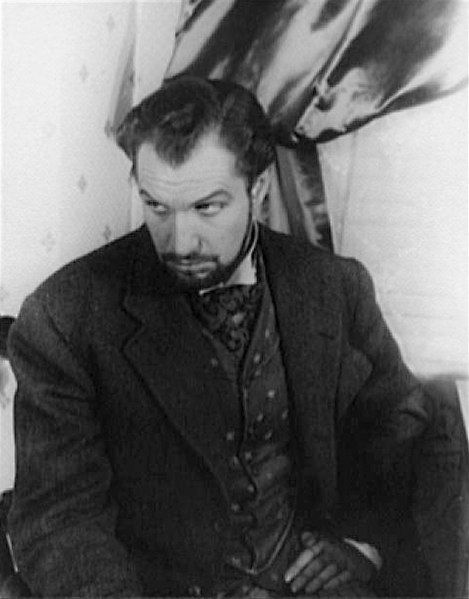 File:Vincent Price 1942-11-11.jpg