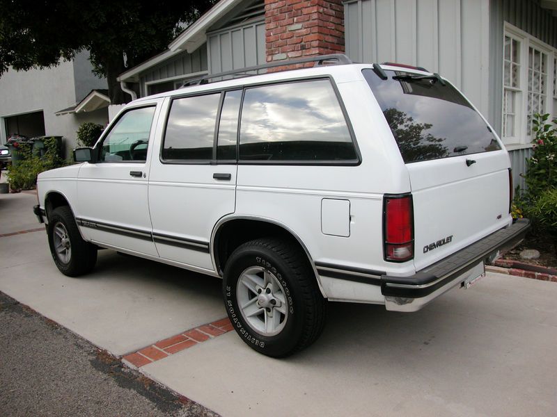 File:1994ChevroletBlazer-rear.jpg