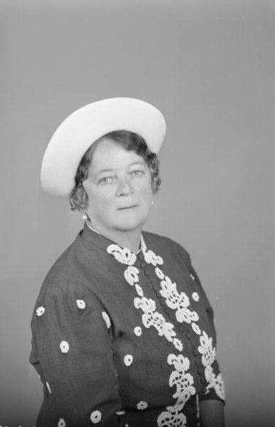 File:Alli Paasikivi 1940.tif