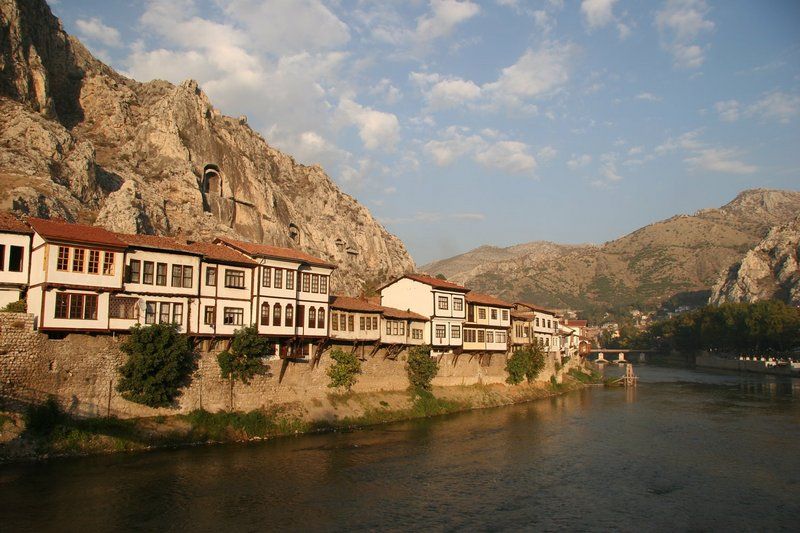 File:Amasya.jpg