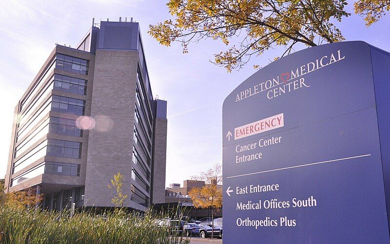 File:Appleton Medical center.jpg