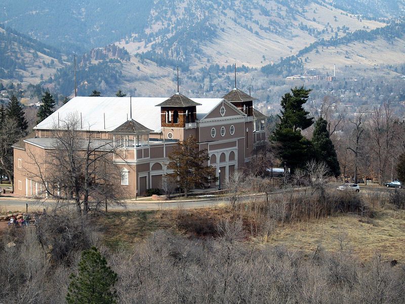 File:Chautauqua auditorium.jpg