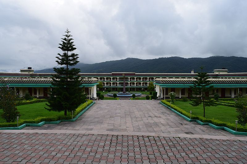 File:Dzongser Khyentse Monastery.jpg