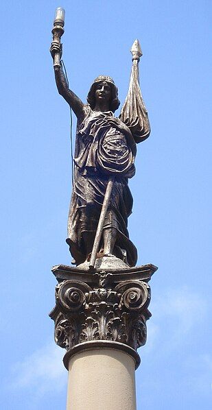 File:Estátua da Liberdade-Zambelli.jpg