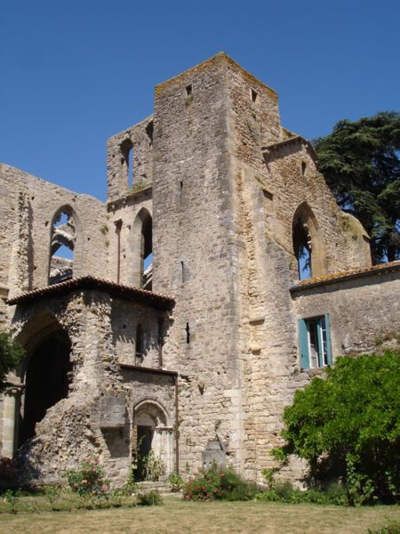 File:France-Aude-Abbaye de Villelongue.jpg