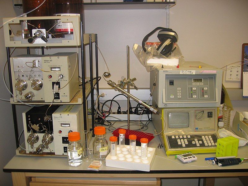 File:Hplc.JPG