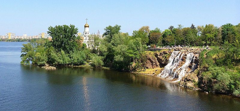 File:Komsomolsky Island, Dnipropetrovsk.jpg