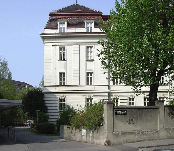 File:Priesterseminar-Wien.jpg