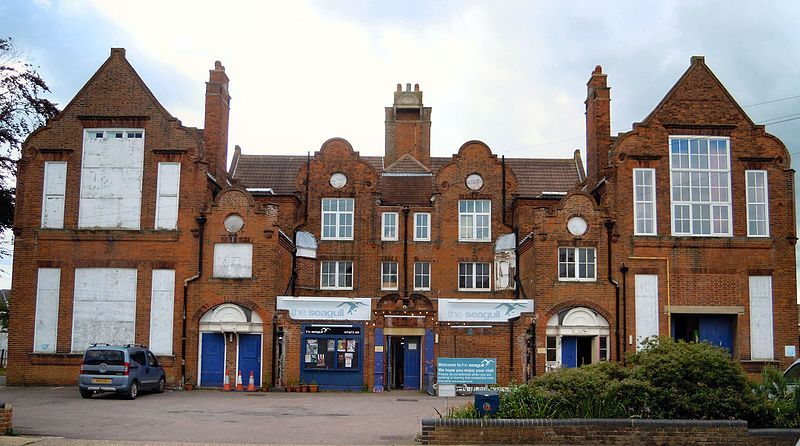 File:Seagull Theatre Façade.jpg