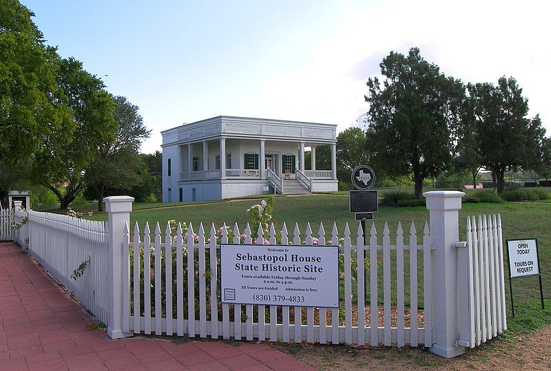 File:Sebastopol house shs.jpg