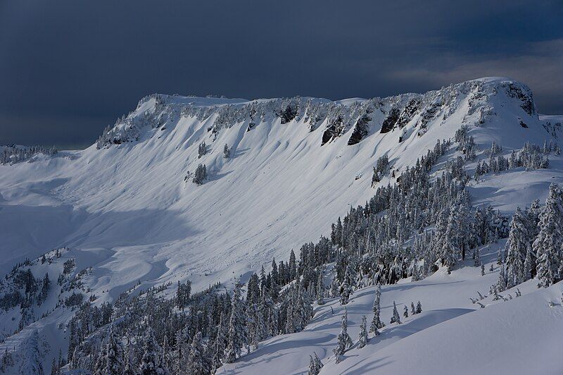 File:Table Mountain winter.jpg