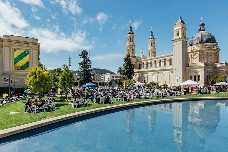 File:USFCA Lower Campus.jpg