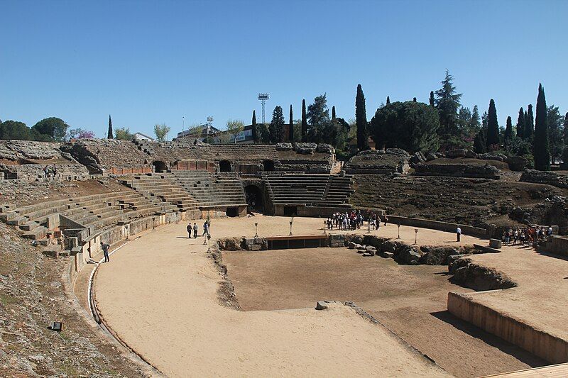 File:VR Merida 02-Amphitheatre.jpg