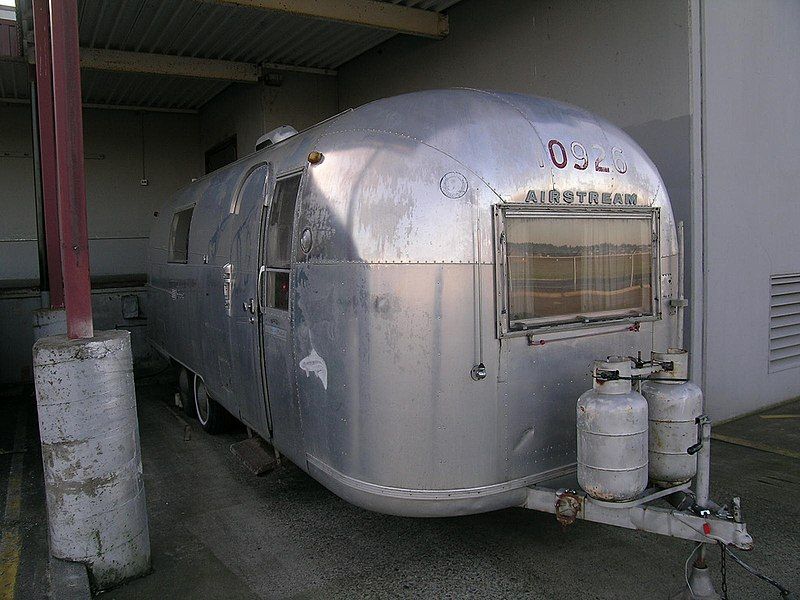 File:Airstream 1.jpg