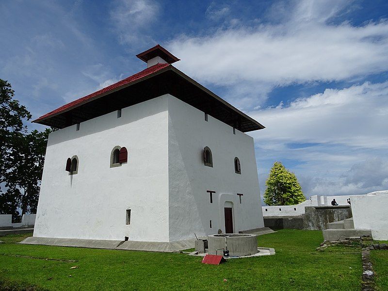 File:Benteng Amsterdam.jpg