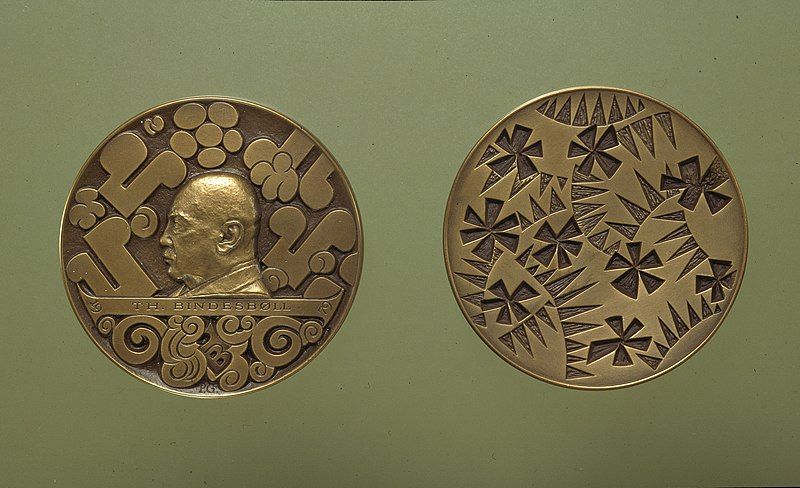 File:Bindesbøll-medaljen, 1982.jpg