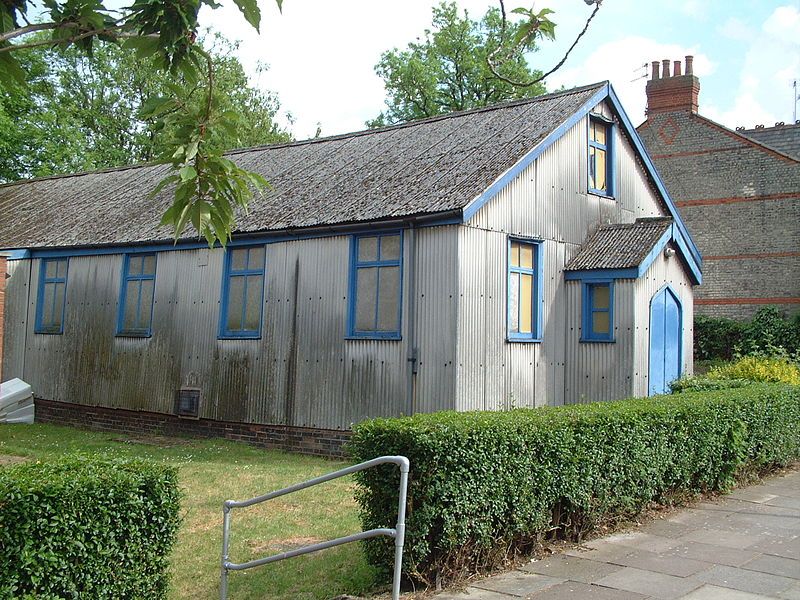 File:BraemarAvenueBaptistChurchHall-WoodGreen-London.JPG