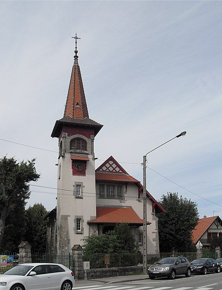 File:Cernay, Temple protestant.jpg