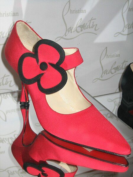 File:Christian Louboutinshoe.jpg