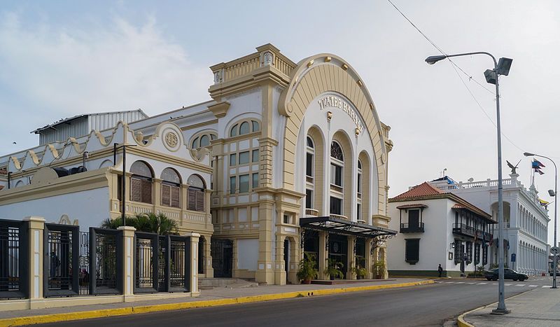 File:Teatro Baralt.jpg