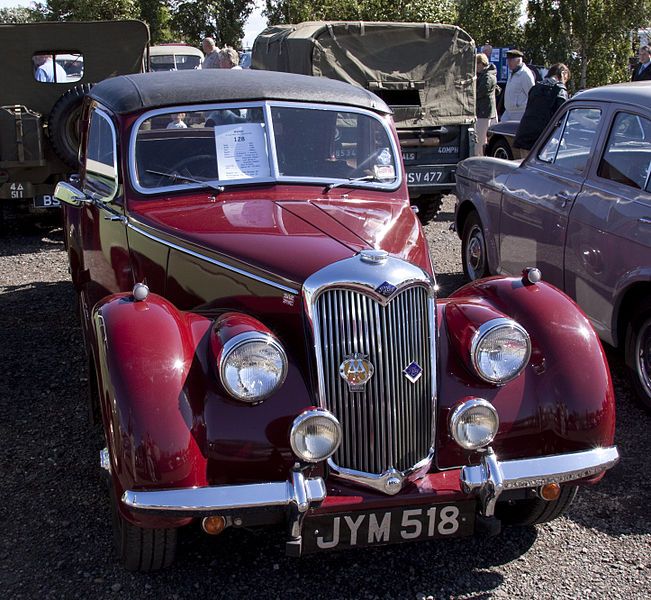 File:1.5 litres Riley.jpg