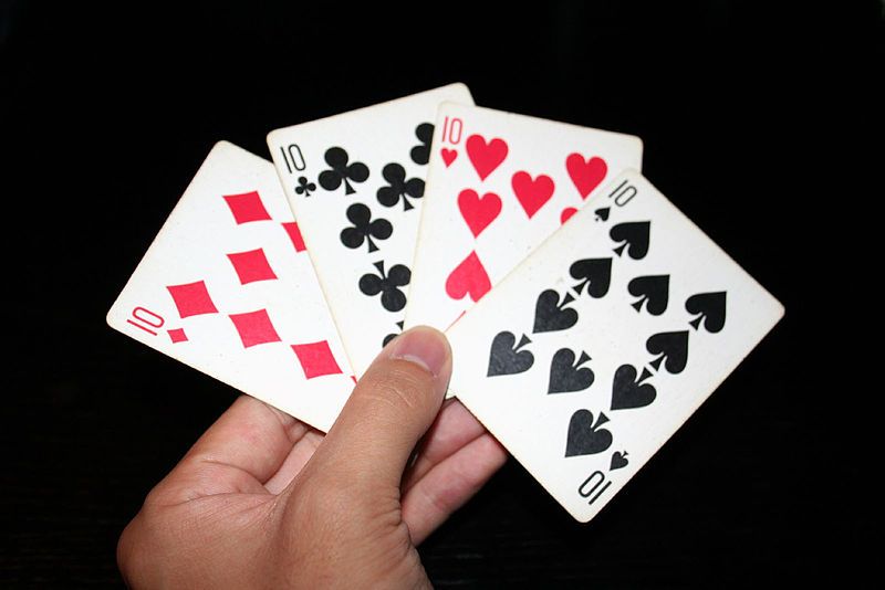 File:10 playing cards.jpg