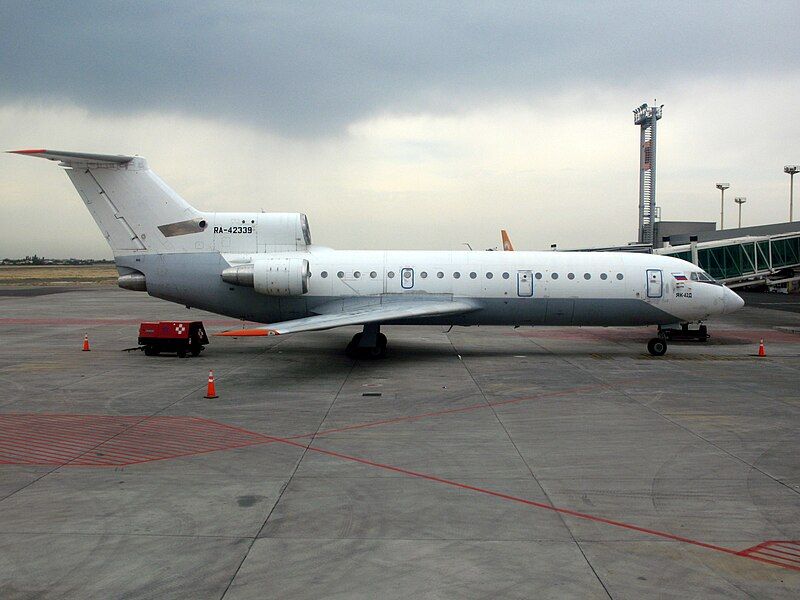 File:Alania Airlines Yak-42.JPG