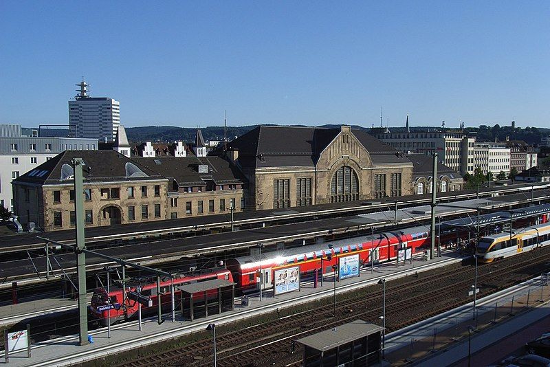 File:Bielefeld Hauptbahnhof.jpg