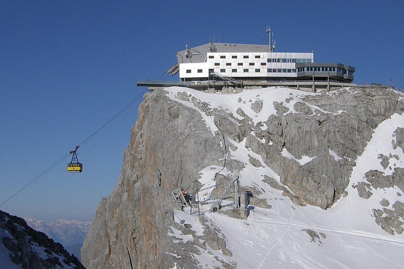 File:Dachstein-berg2.jpg