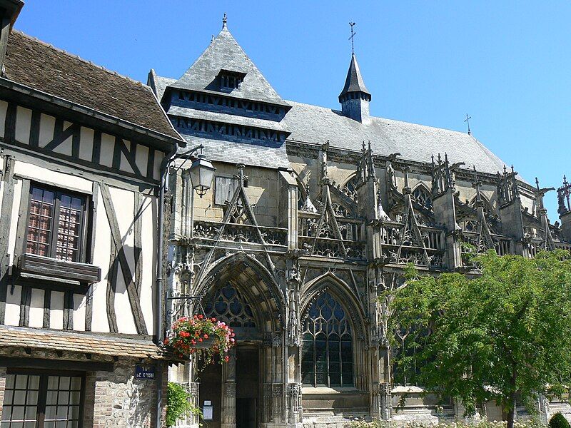 File:Eglise Notre-Dame-des-arts.JPG