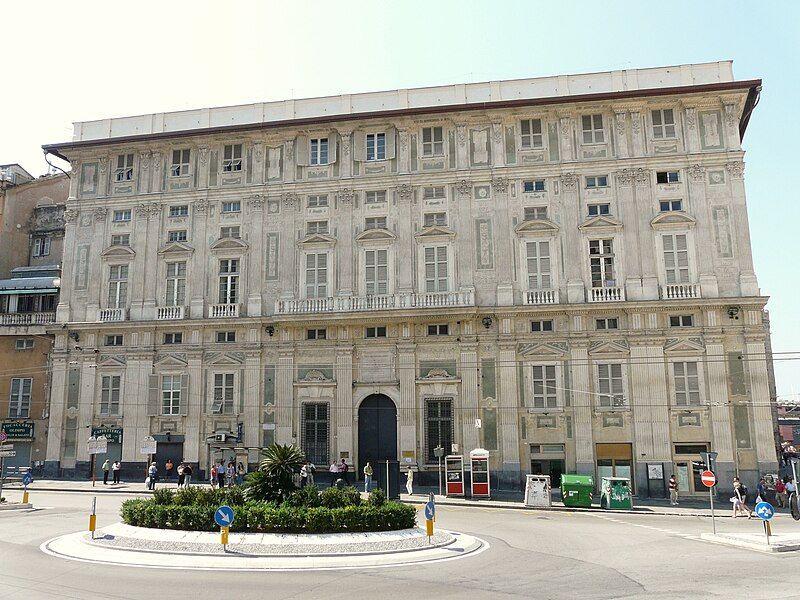 File:Genova-palazzo Belimbau.jpg