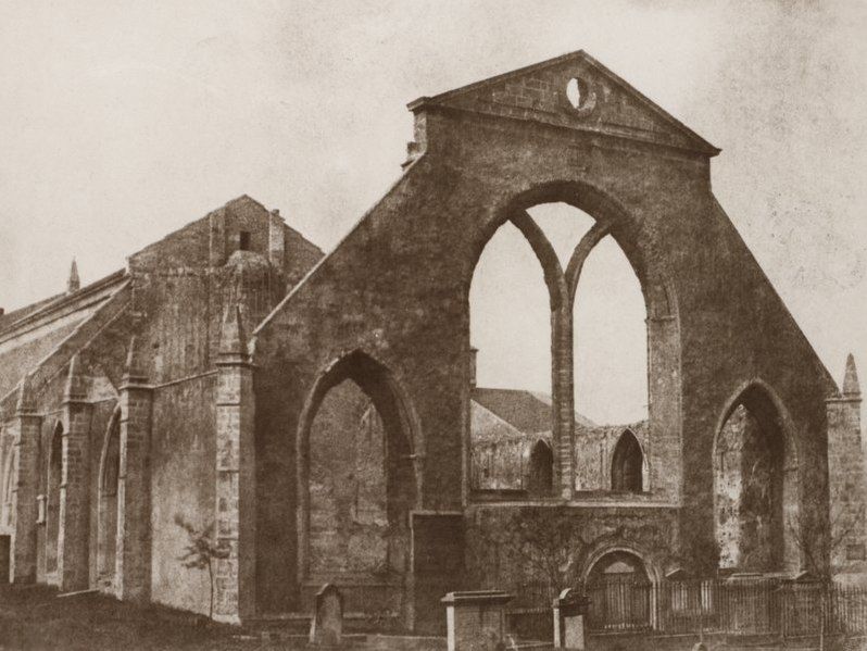 File:Greyfriars Ruins 1.jpg