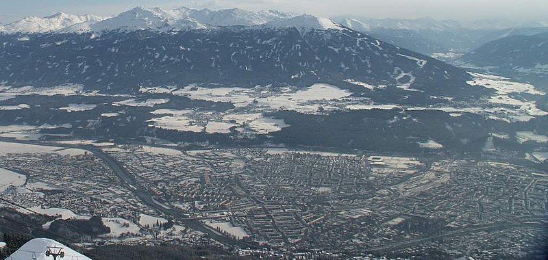 File:Innsbruck topview.jpg