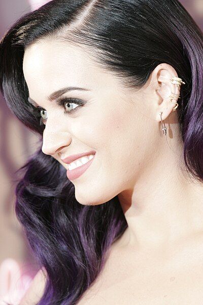 File:Katy Perry (7471889368).jpg