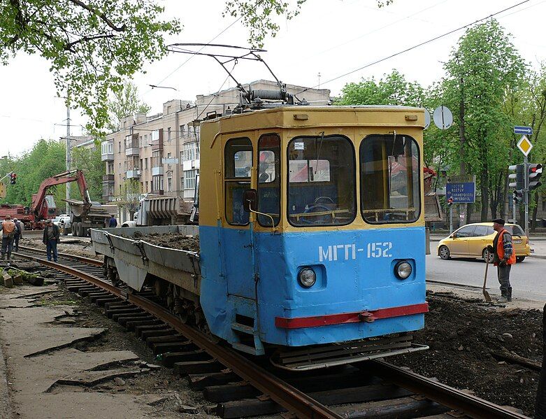 File:Kharkov tram MGP-152.jpg