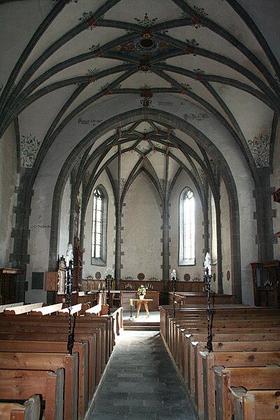 File:Kirche Ramosch1.jpg