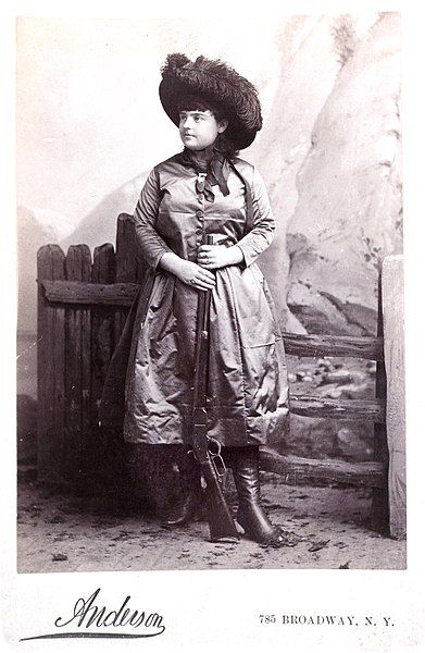 File:Lillian Smith 1886.jpg