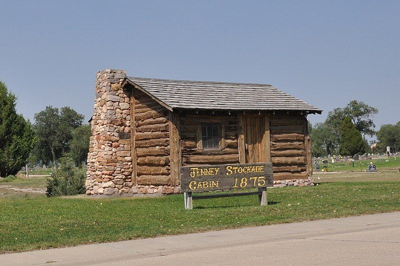 File:NewcastleWY JenneyStockadeCabin.jpg