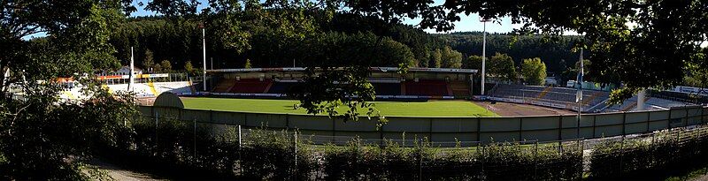 File:Siegen Leimbachstadion.jpg