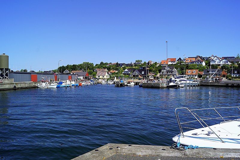 File:Skærbæk Havn.jpg